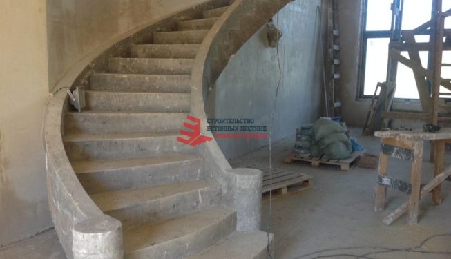 фото бетонной монолитной лестницы